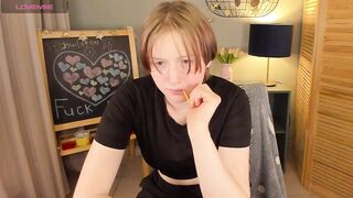 ayakskalermonss New Porn Video [Stripchat] - blondes, foot-fetish, tomboy, fingering, heels