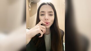 shuggybaby Top Porn Video [Stripchat] - cuckold, middle-priced-privates-white, fingering, striptease-white, oil-show