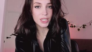 erohaze HD Porn Video [Chaturbate] - mistress, femdom, pantyhose, strapon, findom