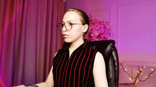 Watch AphexQueen New Porn Video [Stripchat] - humiliation, foot-fetish, yoga-young, latex, russian-petite