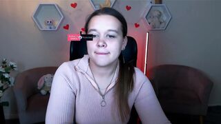 laura_whisper HD Porn Video [Stripchat] - middle-priced-privates, new-young, couples, dirty-talk, white