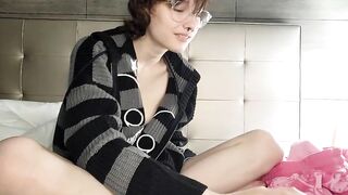 Watch my_melody02 Hot Porn Video [Chaturbate] - nonude, smoking, twogirls, devil, skinnybody