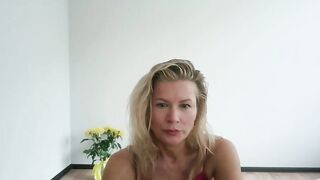 julia_giulia Hot Porn Video [Chaturbate] - new, natural, blond, cute