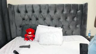 Ass-Queen Hot Porn Video [Stripchat] - striptease, young, recordable-publics, masturbation, topless-ebony