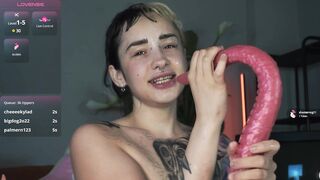Watch evarabbit Hot Porn Video [Chaturbate] - saliva, slave, deepthroat, smoke, blowjob
