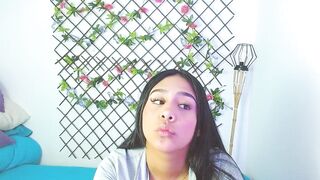 Watch Shaarongp Top Porn Video [Stripchat] - colombian, topless-latin, fingering-latin, big-ass-latin, outdoor