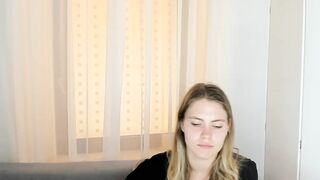 NinaRihh HD Porn Video [Myfreecams] - lips, young, bigass, blonde, 18