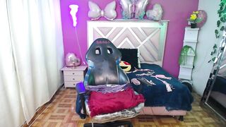 Watch Scarllett_BDSM Cam Porn Video [Stripchat] - deepthroat, kissing, brunettes, girls, twerk