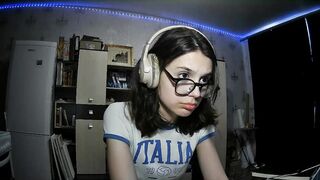 Watch alodieherlan Best Porn Video [Chaturbate] - new, shy, 18, brunette, cute