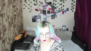Eva_Lilac Cam Porn Video [Stripchat] - medium, shaven, smoking, topless-white, heels