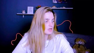 inga_gree Hot Porn Video [Stripchat] - hd, dirty-talk, lesbians, deluxe-cam2cam, middle-priced-privates-young