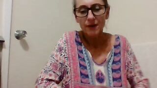 RoxytheBluepill HD Porn Video [Stripchat] - flashing, gagging, big-clit, masturbation-mature, role-play