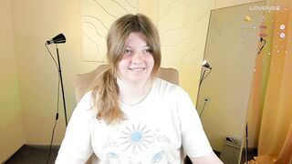 Vivian_cutie Cam Porn Video [Stripchat] - erotic-dance, role-play-young, big-tits-young, heels, blondes