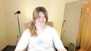 Vivian_cutie Cam Porn Video [Stripchat] - erotic-dance, role-play-young, big-tits-young, heels, blondes