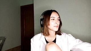 Watch bitter_muse_heat_rawr HD Porn Video [Chaturbate] - new, shy, 18, brunette, cute
