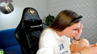 Little_Kristyy HD Porn Video [Stripchat] - hd, oil-show, striptease-white, smoking, masturbation-teens