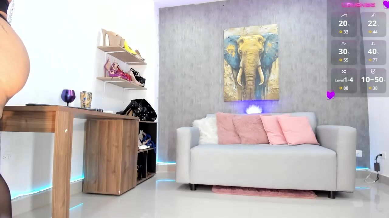 Watch ella_pride1 HD Porn Video [Chaturbate] - mommy, latina, milf,  pantyhose, heels