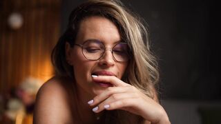 brandywhite Hot Porn Video [Chaturbate] - bigass, natural, milf, lovense, squirt