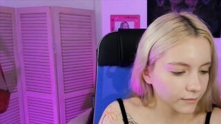 AuroraWrenfield Hot Porn Video [Stripchat] - colorful, small-audience, yoga-teens, teens, petite-white