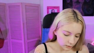 AuroraWrenfield Hot Porn Video [Stripchat] - colorful, small-audience, yoga-teens, teens, petite-white