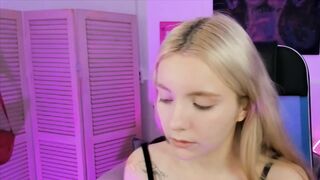 AuroraWrenfield Hot Porn Video [Stripchat] - colorful, small-audience, yoga-teens, teens, petite-white