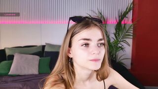 Watch SophieSuvi HD Porn Video [Stripchat] - recordable-privates, couples, blondes, lesbians, student