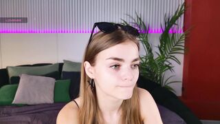 Watch SophieSuvi HD Porn Video [Stripchat] - recordable-privates, couples, blondes, lesbians, student
