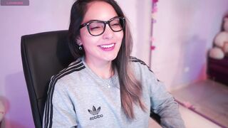 CARMENVILLA1 New Porn Video [Myfreecams] - shaved natural, brunette, private, cum, squirt