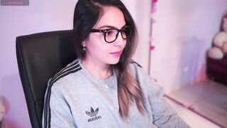 CARMENVILLA1 New Porn Video [Myfreecams] - shaved natural, brunette, private, cum, squirt