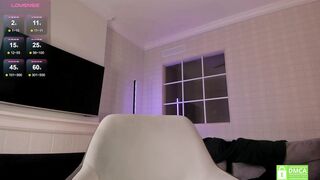 Watch wellicaren New Porn Video [Chaturbate] - bigass, squirt, stockings, blonde, braces