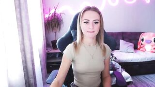 Watch BlackLovee HD Porn Video [Myfreecams] - feet, fun, student, nice smile, long legs