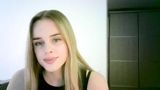 JuliaWatson Leaked Porn Video [Myfreecams] - gaming, slim, african, milk, brunette
