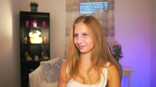 Emmie_murray Hot Porn Video [Myfreecams] - schoolgirl, cute, fun, dancer, petite
