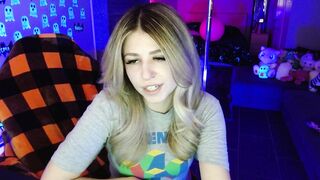 Watch Serafina Cam Porn Video [Myfreecams] - Fabulously Fantabulous, Bite Me, Fat Ass Tiny Waist Pretty Face, Basketcase