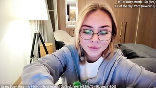 Watch Bday_0nline Hot Porn Video [Myfreecams] - dancer, fun, toys, nice ass, naughty