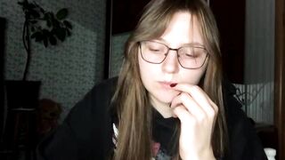 EveeeOliveee Leaked Porn Video [Myfreecams] - ukraine, brunette, c2c, talkative, long hair