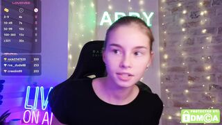 Watch roxxxie_reid Top Porn Video [Chaturbate] - fit, feet, 18, smalltitties