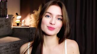 Watch sarakinsly Cam Porn Video [Chaturbate] - new, young, shy, 18, teen