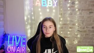 roxxxie_reid HD Porn Video [Chaturbate] - fit, feet, 18, smalltitties