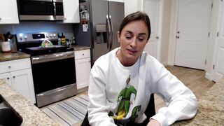 holihurricane New Porn Video [Chaturbate] - naughty, fitbody, skirt, butt