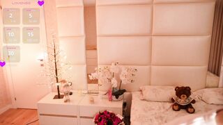 Watch lilly_colins Cam Porn Video [Chaturbate] - bigass, 18, lovense, teen, bigboobs