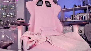 katkittykate HD Porn Video [Chaturbate] - feet, 18, squirt, blonde, teen