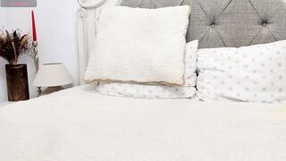 larissa4 New Porn Video [Chaturbate] - feet, anal, lovense, cum, blonde