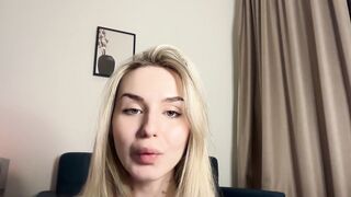 Watch ecl1pse_ New Porn Video [Chaturbate] - happynewyear, bigass, natural, 18, blonde
